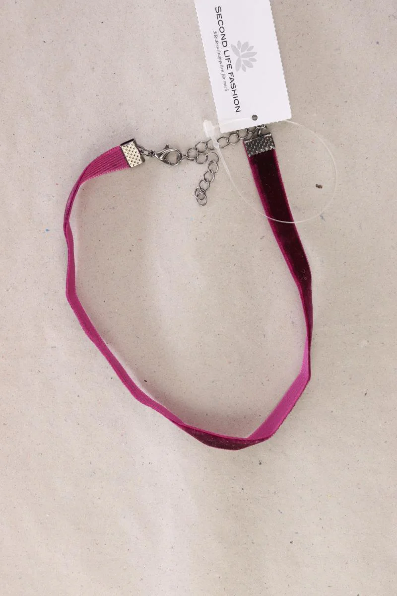 Choker lila