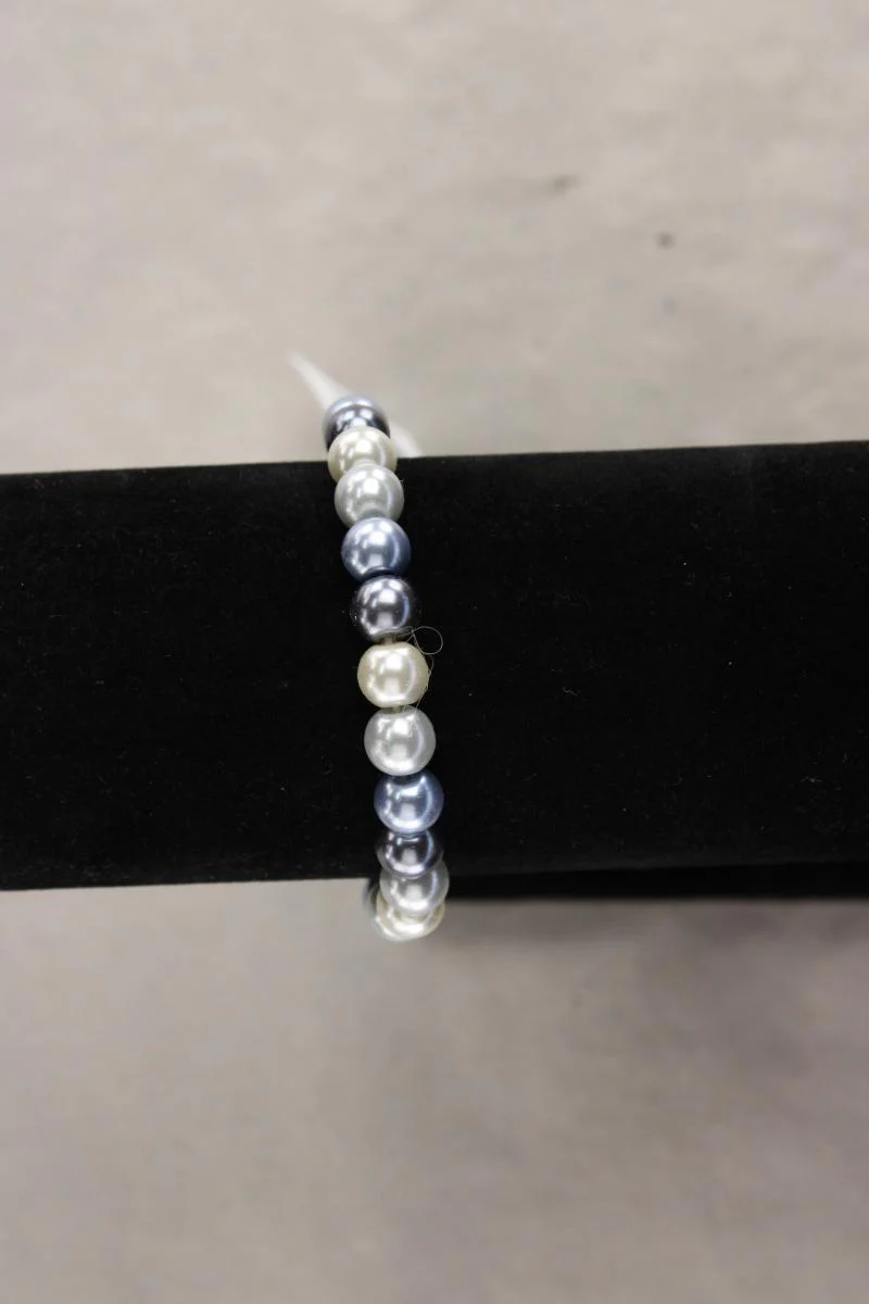 Perlenarmband blau