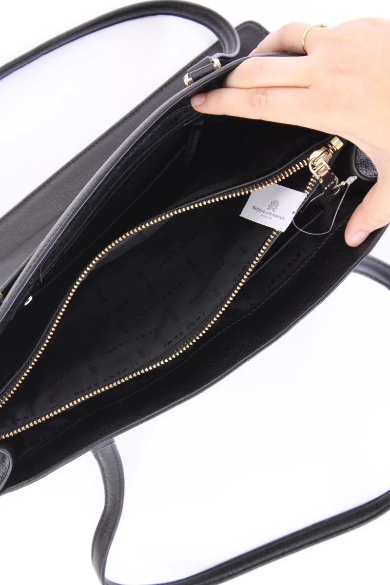 DKNY Schultertasche neuwertig schwarz aus Kunstleder - Image 3