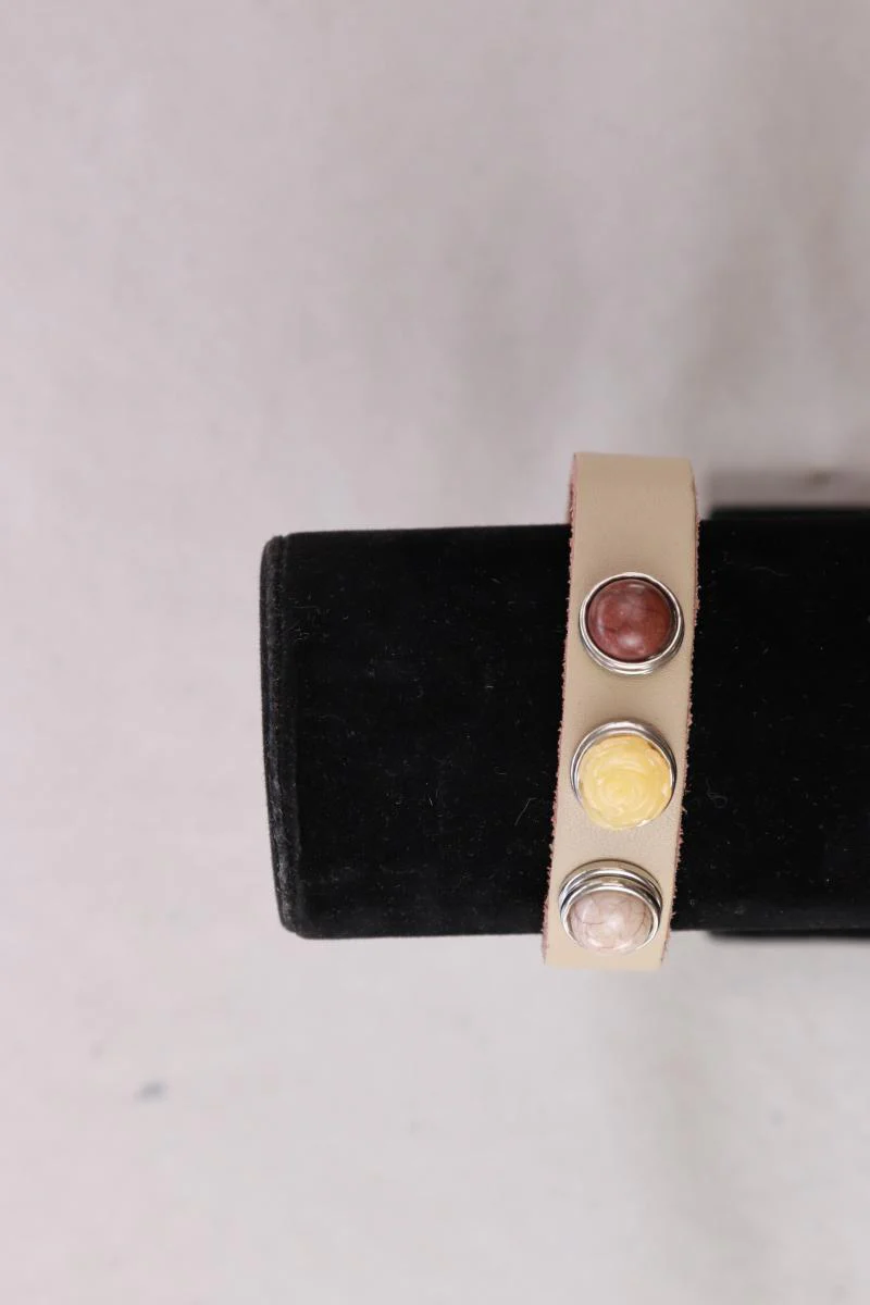 Armband rosa aus Leder