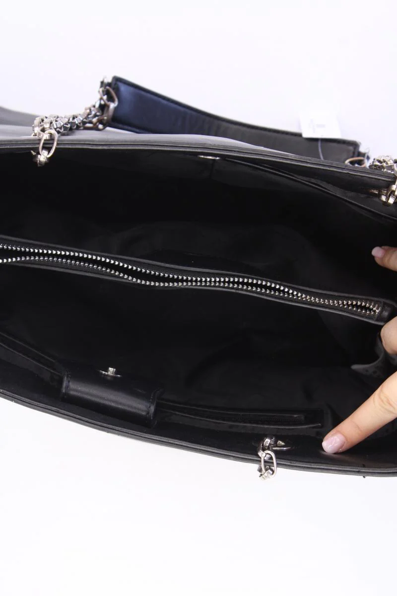 roccobarocco Schultertasche schwarz aus Kunstleder - Image 4