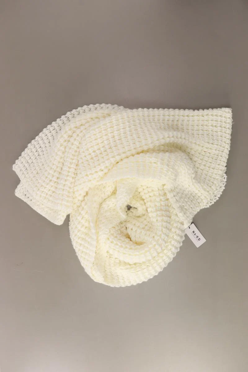NA-KD Schal neu mit Etikett weiß aus Polyacryl
