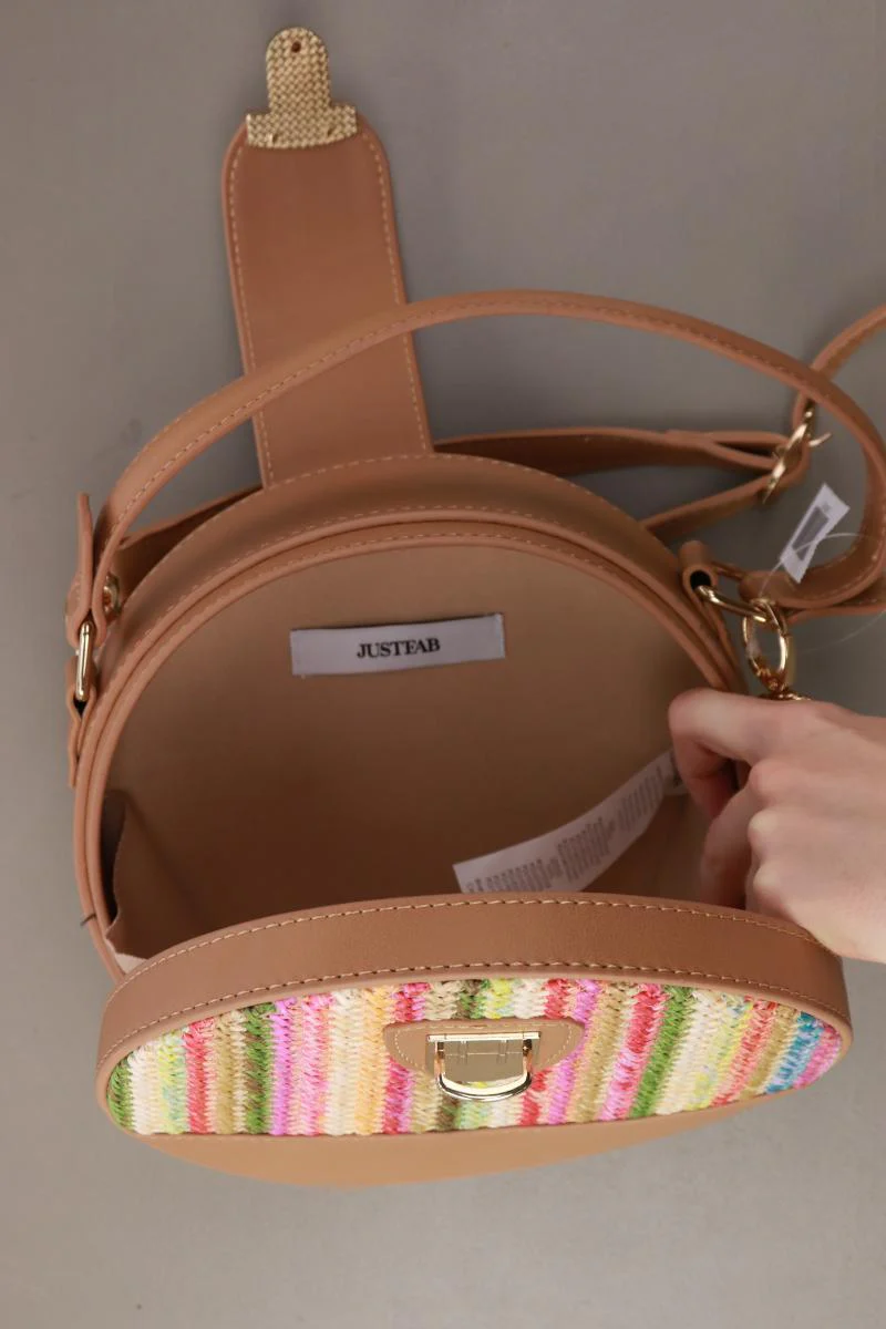 JUSTFAB Umhängetasche neuwertig braun aus Kunstleder - Image 3