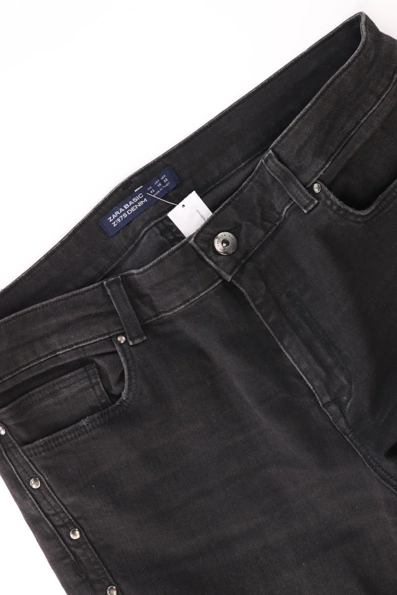 Zara Skinny Jeans Gr. 42 mit Nieten schwarz - Image 2