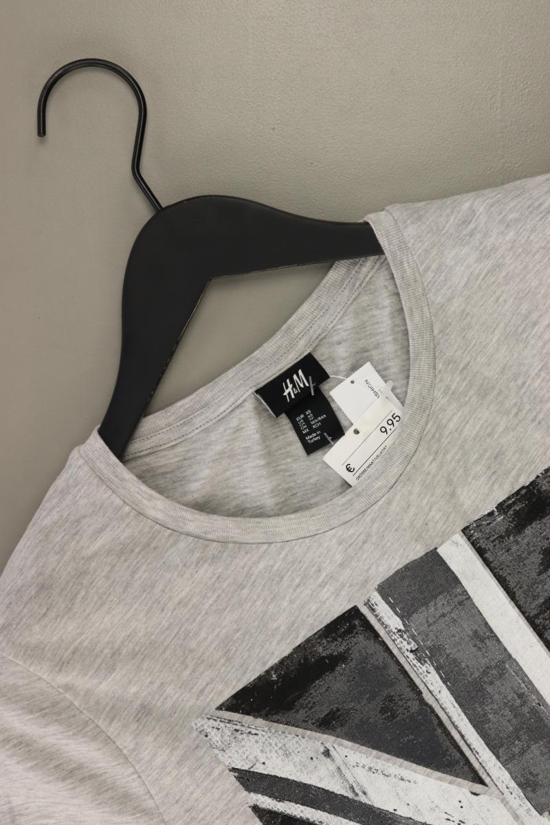 Second Hand Outfit Größe XS mit H&M Printshirt in Gr. XS - Image 4
